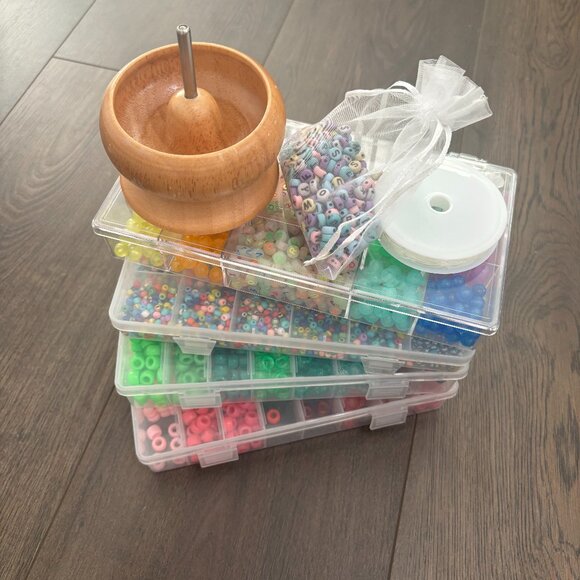 Starter Bracelet Making Kit - Picture 1 of 8